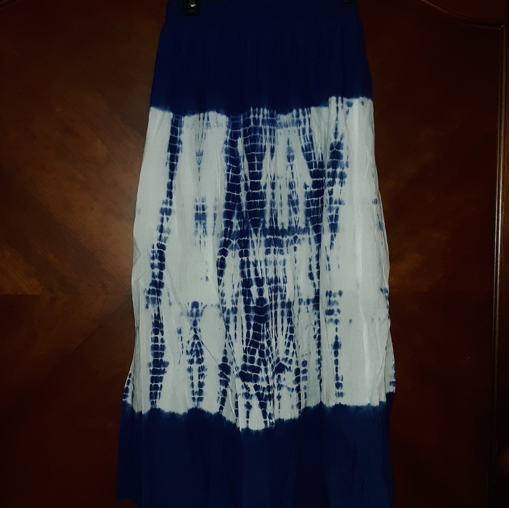 Size medium floor length blue skirt